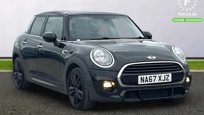 Used Mini Cooper Hatch 136 HP (100 kW) 2017 Black Hatchback