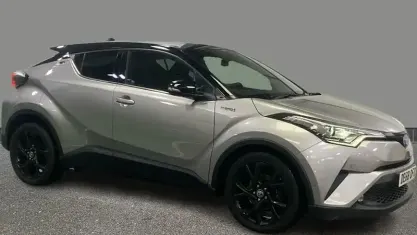 Used Toyota C-HR 122 HP (89 kW) 2018 Silver SUV