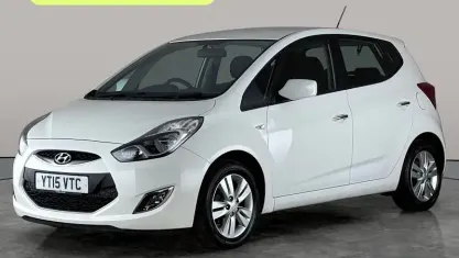 Used Hyundai ix20 Active 125 HP (91 kW) 2015 White Hatchback