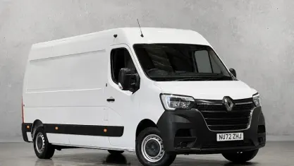 Used Renault Master Business 135 HP (99 kW) 2022 White MPV