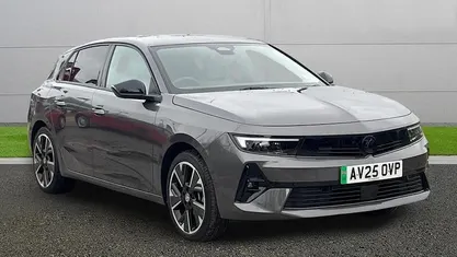 Used Vauxhall Astra 114 kW (156 HP) 2025 Hatchback