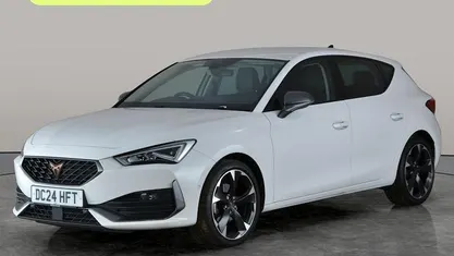 Used Cupra Leon 150 HP (110 kW) 2023 White Hatchback