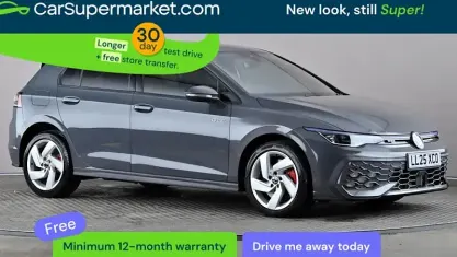 Second-hand VW Golf VIII GTE 272 CP (200 kW) 2025 Hatchback