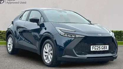 Used Toyota C-HR 140 HP (102 kW) 2025 Blue SUV