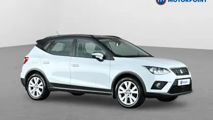 Used Seat Arona SE Technology 95 HP (69 kW) 2019 White SUV