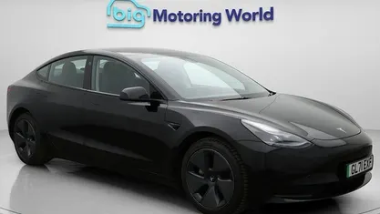 Used Tesla Model 3 Standard Range Plus 222 kW (302 HP) 2021 Sedan