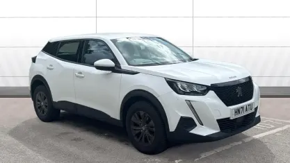 Used Peugeot 2008 Active Premium 101 HP (74 kW) 2021 White SUV