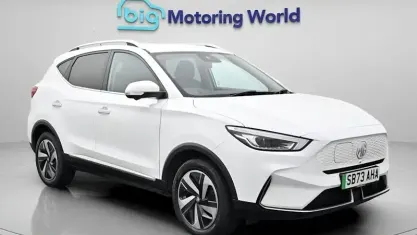 Used MG ZS Trophy Connect 114 kW (156 HP) 2022 White SUV