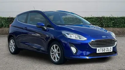 Used Ford Fiesta Zetec 101 HP (74 kW) 2018 Blue Hatchback