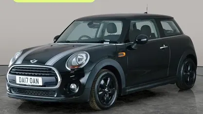 Used Mini Cooper Hatch 136 HP (100 kW) 2017 Hatchback