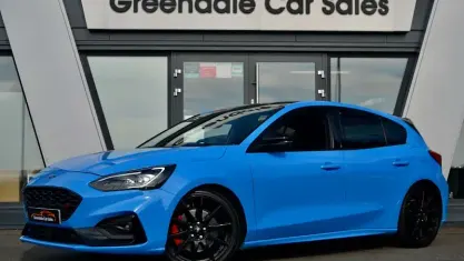 Used Ford Focus ST 280 HP (205 kW) 2021 Blue Hatchback