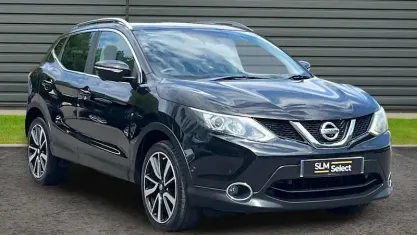Used Nissan Qashqai Tekna 110 HP (80 kW) 2014 Black SUV