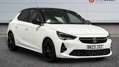 Used Vauxhall Corsa S 101 HP (74 kW) 2023 White Hatchback