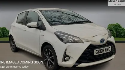 Used Toyota Yaris Hybrid 101 HP (74 kW) 2019 Hatchback