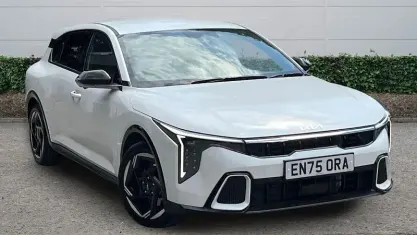 Used Kia K4 GT-Line 150 HP (110 kW) 2026 White Hatchback