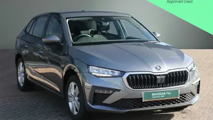 Used Skoda Scala SE 95 HP (69 kW) 2025 Graphite grey metallic Hatchback