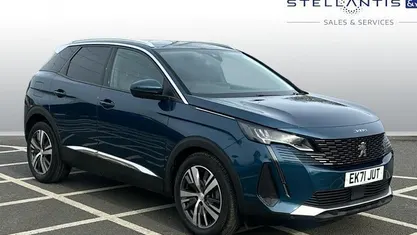Used Peugeot 3008 Allure Premium 131 HP (96 kW) 2021 Blue Estate