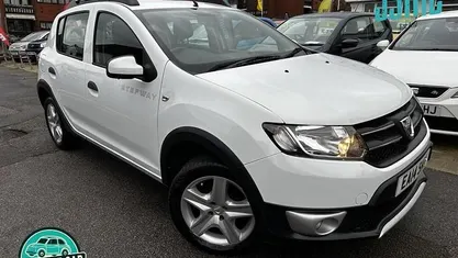White Used 2014 Dacia Sandero Lauréate Hatchback | £4,650 (Fair price)