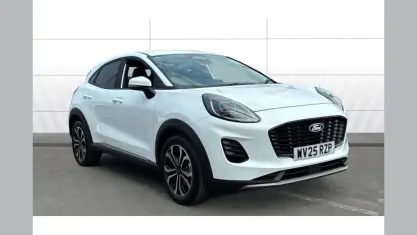 Used Ford Puma Titanium 125 HP (91 kW) 2025 White SUV
