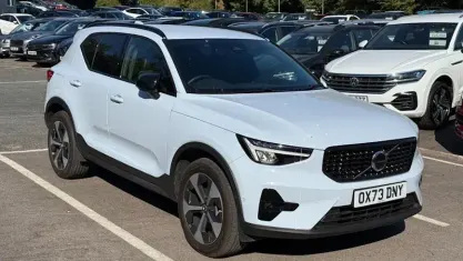 Used Volvo XC40 Plus 163 HP (119 kW) 2024 Blue SUV