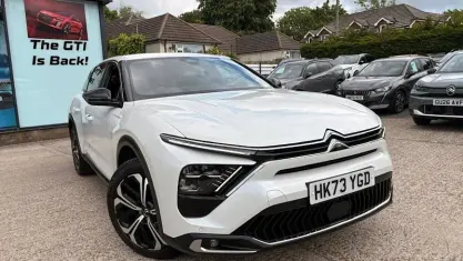 Used Citroën C5 X PureTech 131 HP (96 kW) 2023 White Estate