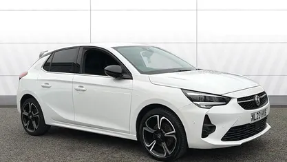 White Used 2023 Vauxhall Corsa Ultimate Hatchback | £15,606 (Fair price)