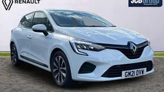 White Used 2021 Renault Clio V Iconic Hatchback | £11,695 (Fair price)