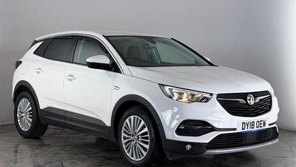 Second-hand Vauxhall Grandland X Sport 120 CP (88 kW) 2018 Alb SUV
