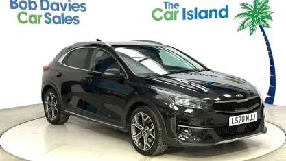 Usado Kia XCeed 120 HP (88 kW) 2020 Preto SUV