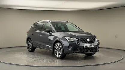 Used Seat Arona FR Sport 116 HP (85 kW) 2024 Magnetic tech/midnight black SUV