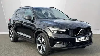 Used Volvo XC40 Plus 197 HP (144 kW) 2025 Black SUV