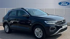 Used 2025 VW T-Roc Life SUV | £22,732 (Fair price)