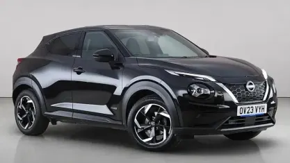 Used Nissan Juke N-Connecta 143 HP (105 kW) 2023 Black SUV