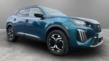 Used Peugeot e-2008 Allure 100 kW (136 HP) 2025 Blue SUV