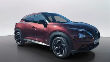 Second-hand Nissan Juke N-Connecta 143 CP (105 kW) 2023 Roșu SUV