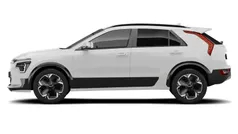 White Used 2017 Kia Niro 3 SUV | £13,850 (Fair price)