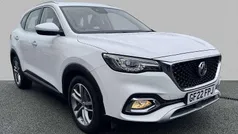 White Used 2022 MG HS Exclusive SUV | £16,420 (Fair price)
