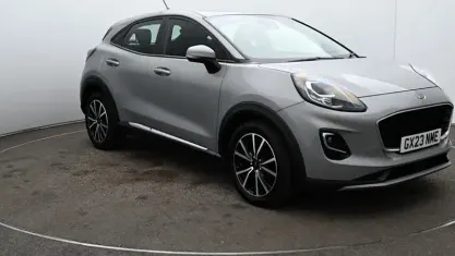 Usado Ford Puma Titanium 155 HP (114 kW) 2023 Prateado SUV
