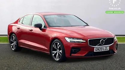 Used Volvo S60 R-Design 250 HP (183 kW) 2019 Red Sedan