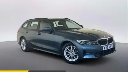 Used BMW 318 Comfort Edition 156 HP (114 kW) 2021 Blue Estate