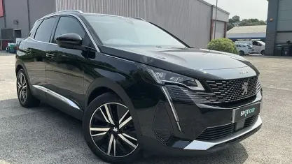 Used Peugeot 3008 Premium 224 HP (164 kW) 2022 Black SUV