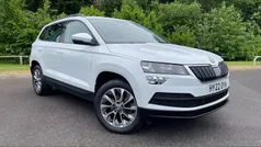 White Used 2022 Skoda Karoq SE Drive SUV | £16,254 (Fair price)