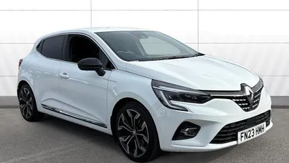 Used Renault Clio V Techno 145 HP (106 kW) 2023 Hatchback