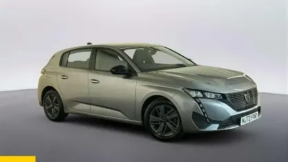 Używany Peugeot 308 Active Premium 131 KM (96 kW) 2022 Szary Hatchback