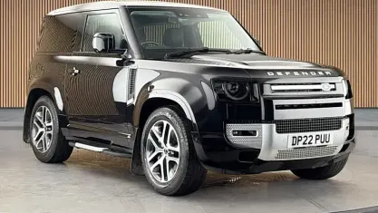 Used Land Rover Defender S 400 HP (294 kW) 2022 Black SUV