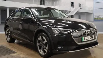 Used Audi e-tron Sport 230 kW (313 HP) 2021 SUV