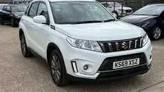 White Used 2019 Suzuki Vitara SZ-T SUV | £12,971 (Fair price)