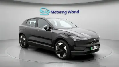 Usado Volvo EX30 Performance 314 kW (428 CV) 2024 Negro SUV
