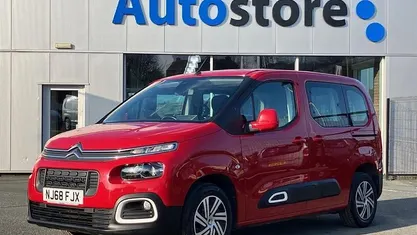Used Citroën Berlingo Feel 102 HP (75 kW) 2020 MPV
