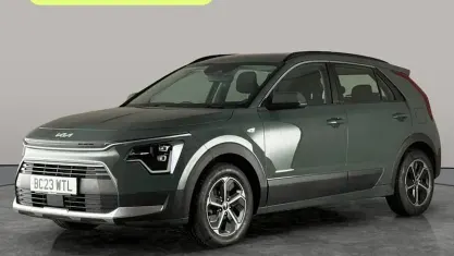 Used Kia Niro 141 HP (103 kW) 2023 Green SUV